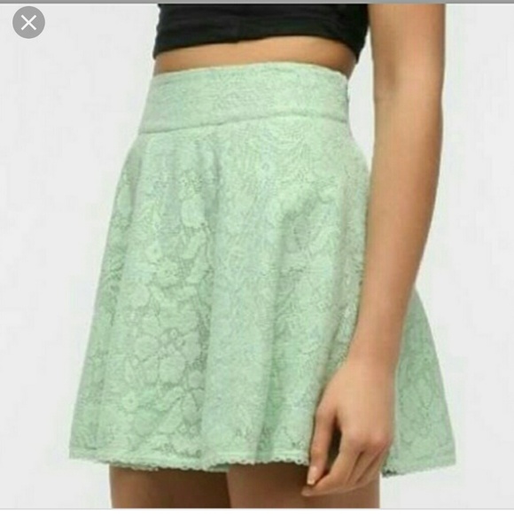 Kimchi Blue Dresses & Skirts - Kimchi Blue lace circle skater mini skirt 0053